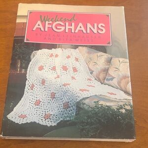 Weekend Afghans Crochet Book